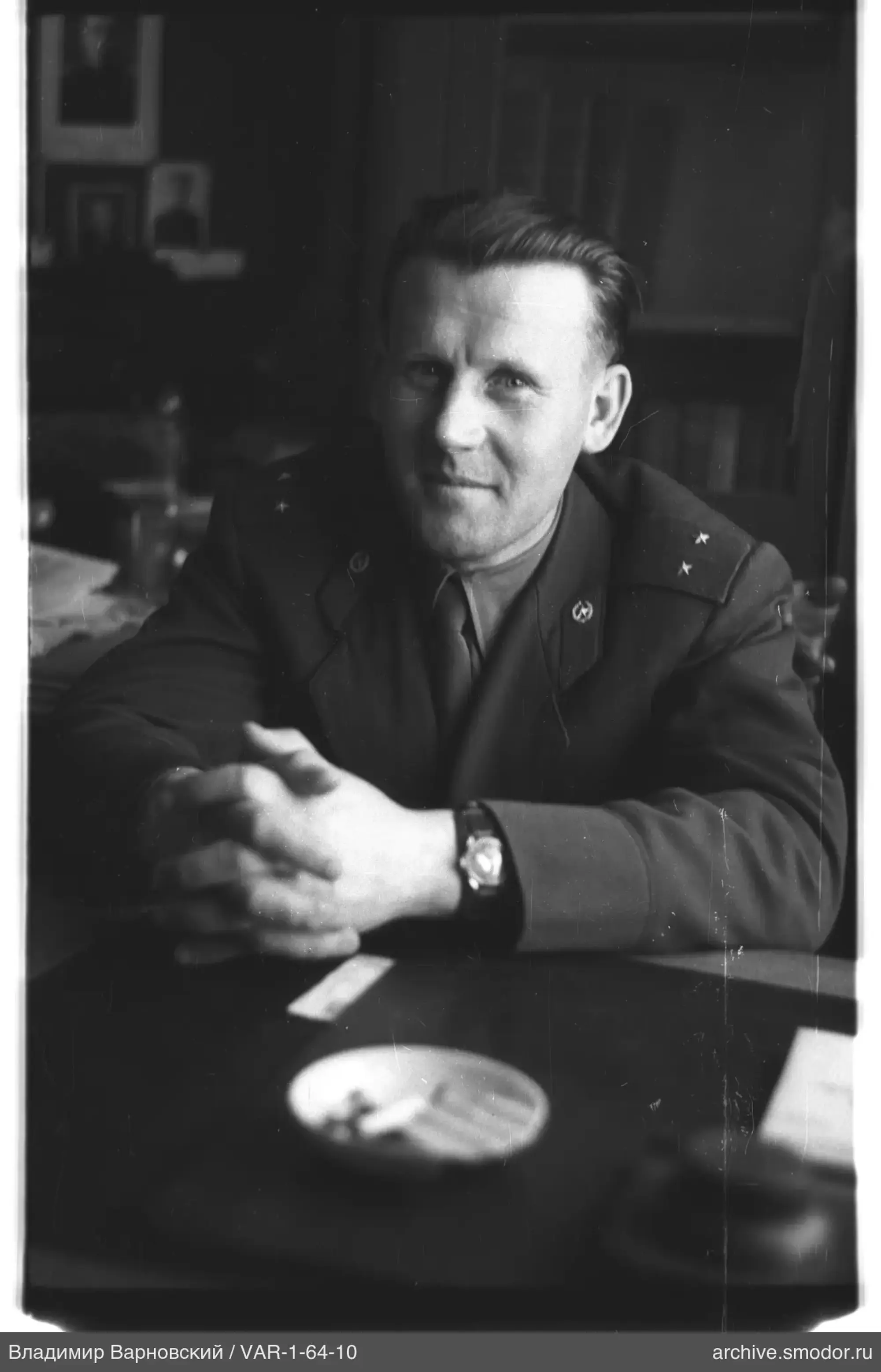 Military uniform portrait of a man