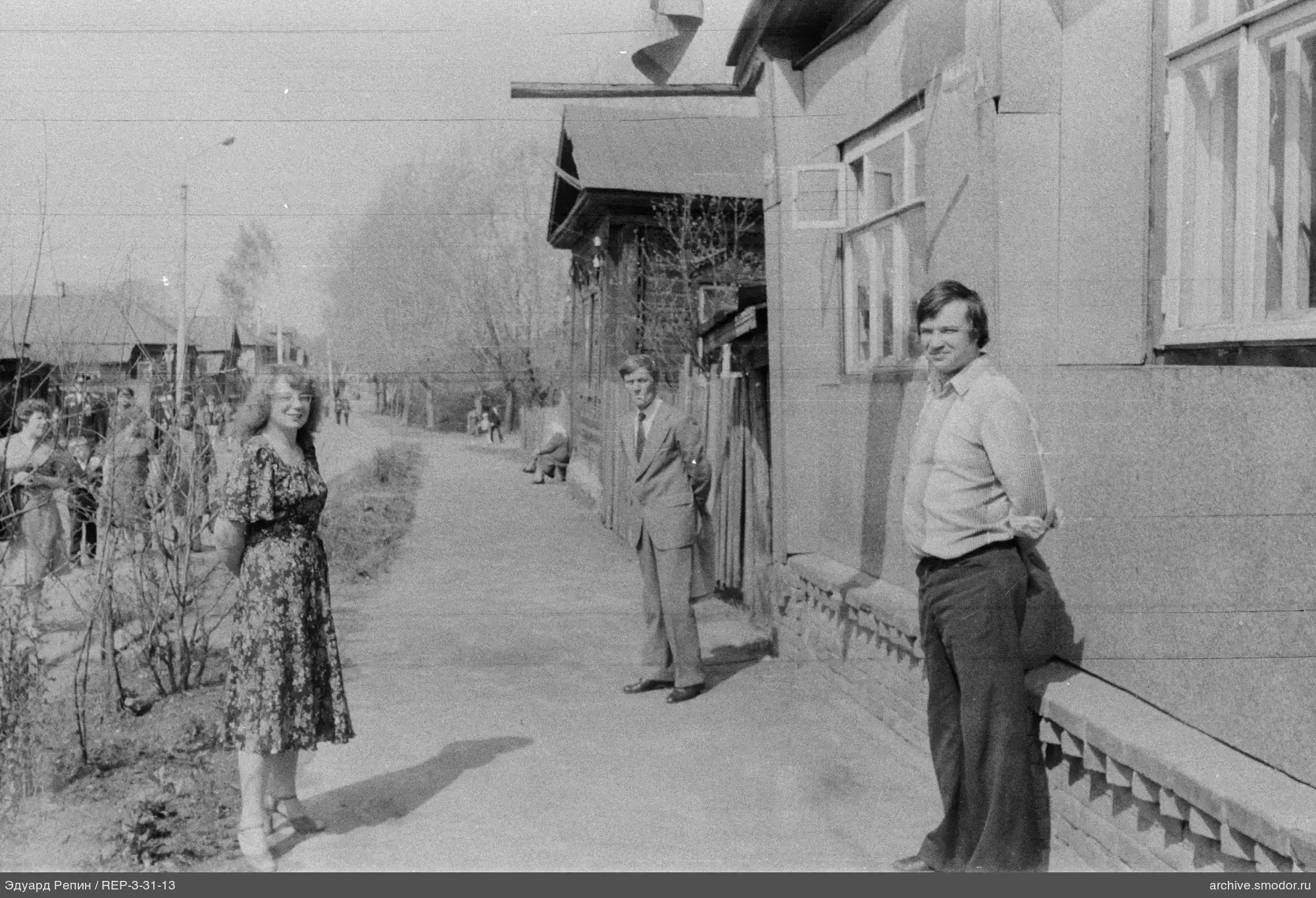 Групповой снимок на улице