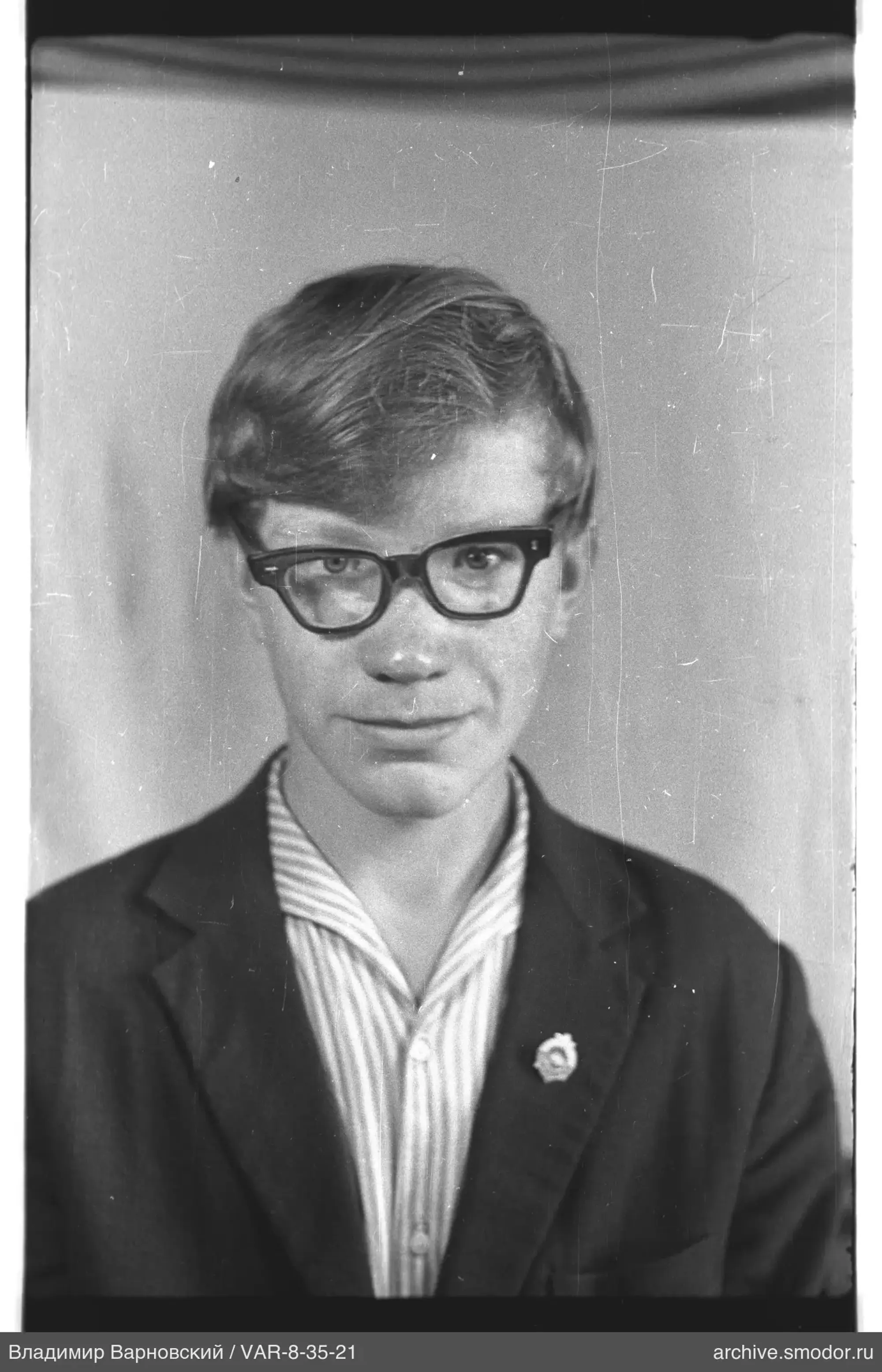 Porträt eines Mannes mit Brille