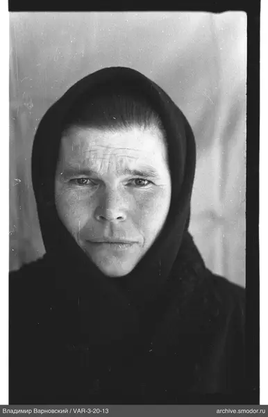 Portrait of a woman in a headscarf