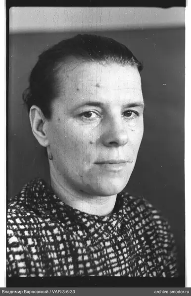 Portrait of a woman with patterned clothing