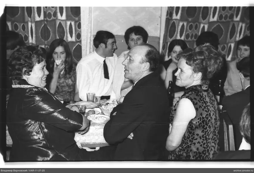 Group portrait at the table