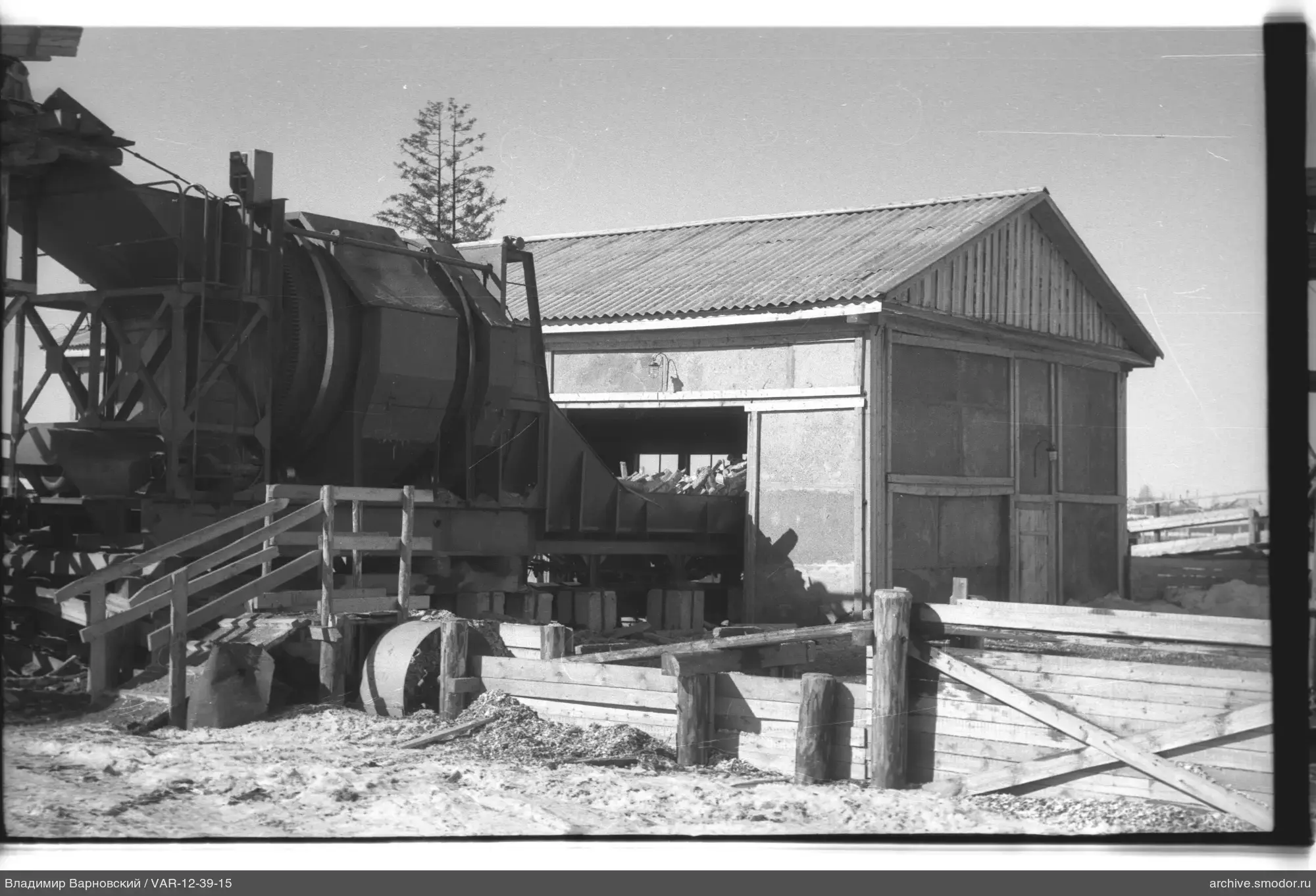 Industrial building with metal equipment