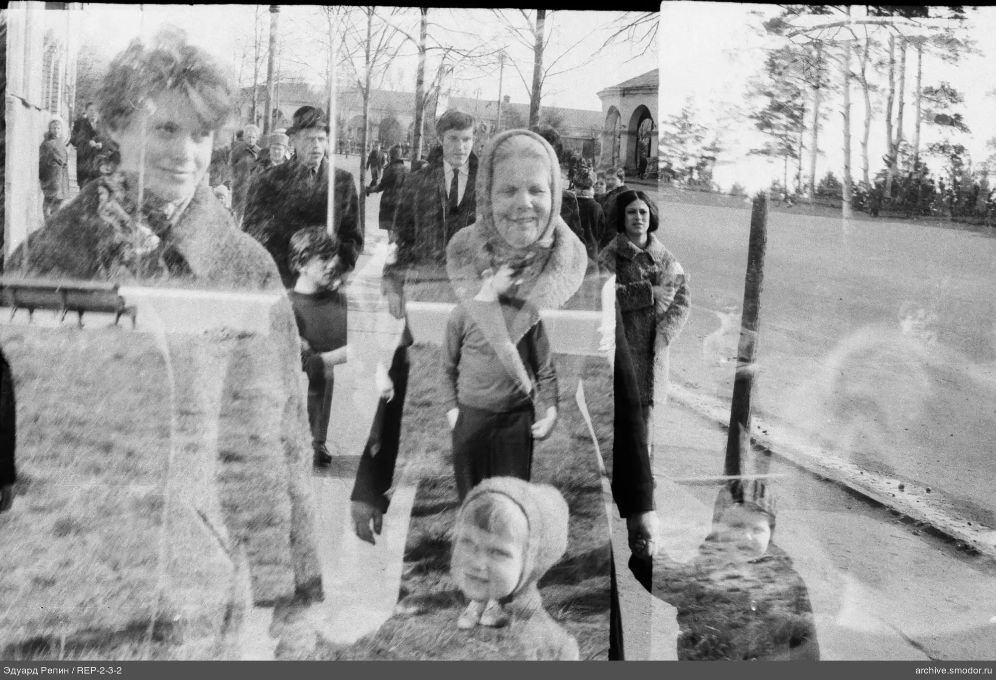 Две сцены на одной фотографии