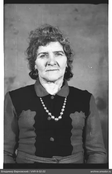 Porträt einer Frau in Jacke