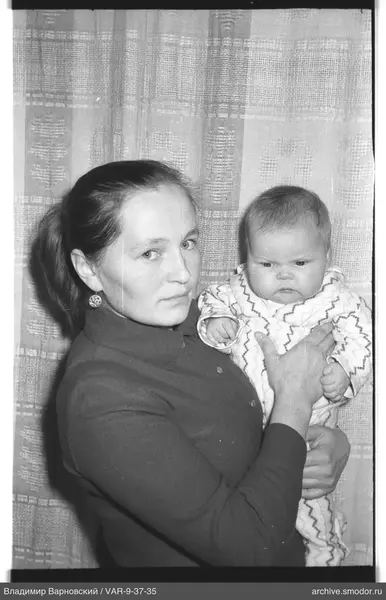 Портрет женщины с ребёнком