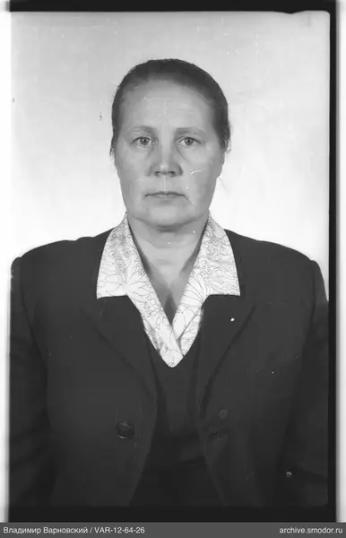 Brustporträt einer Frau