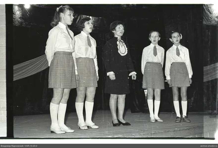 Gruppenporträt auf der Bühne