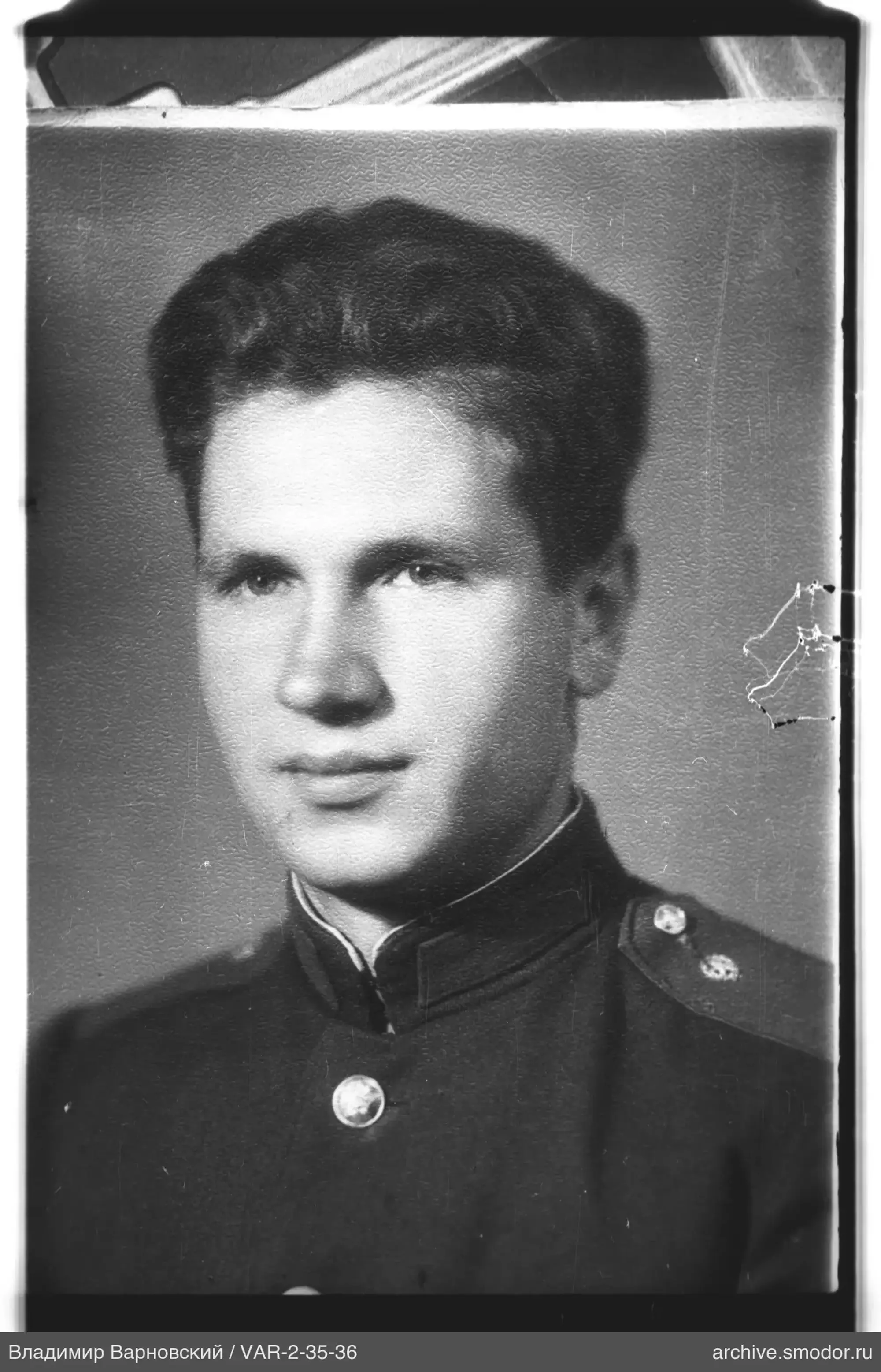 Mann in Militäruniform