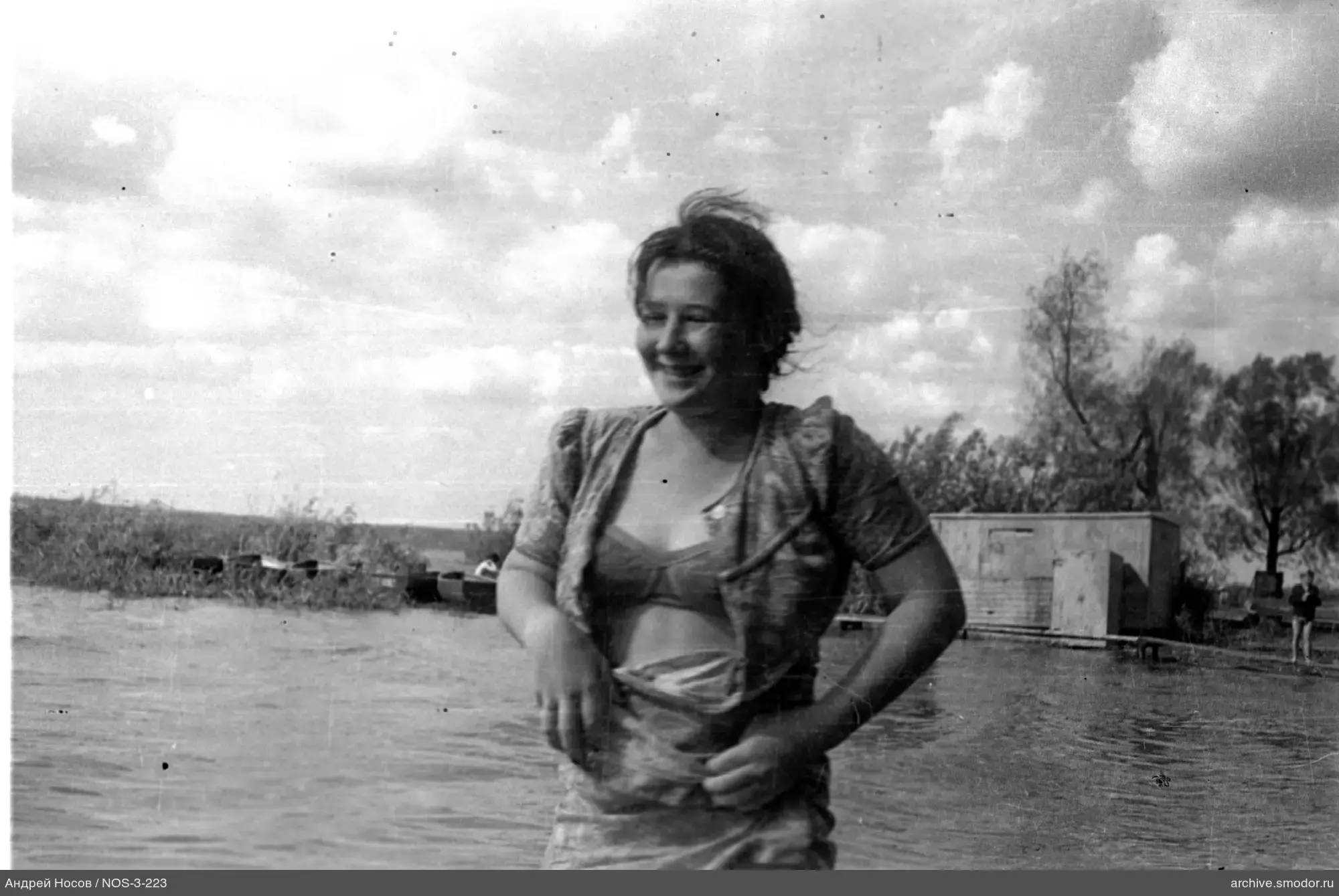 Портрет женщины в воде