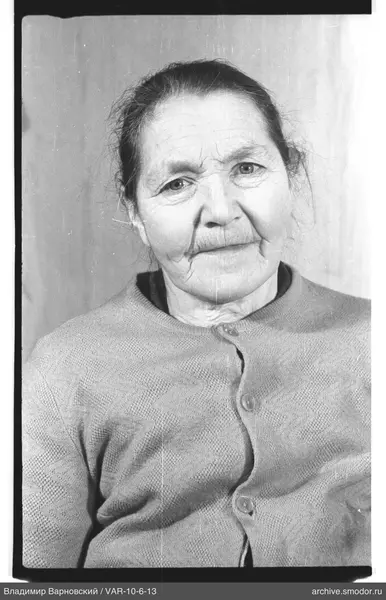 Portrait of an elderly woman