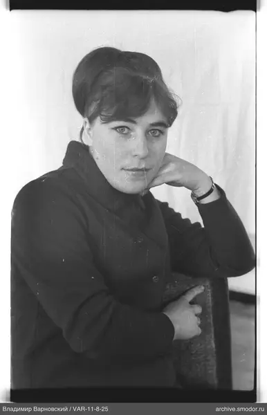 Portrait of a woman with a watch